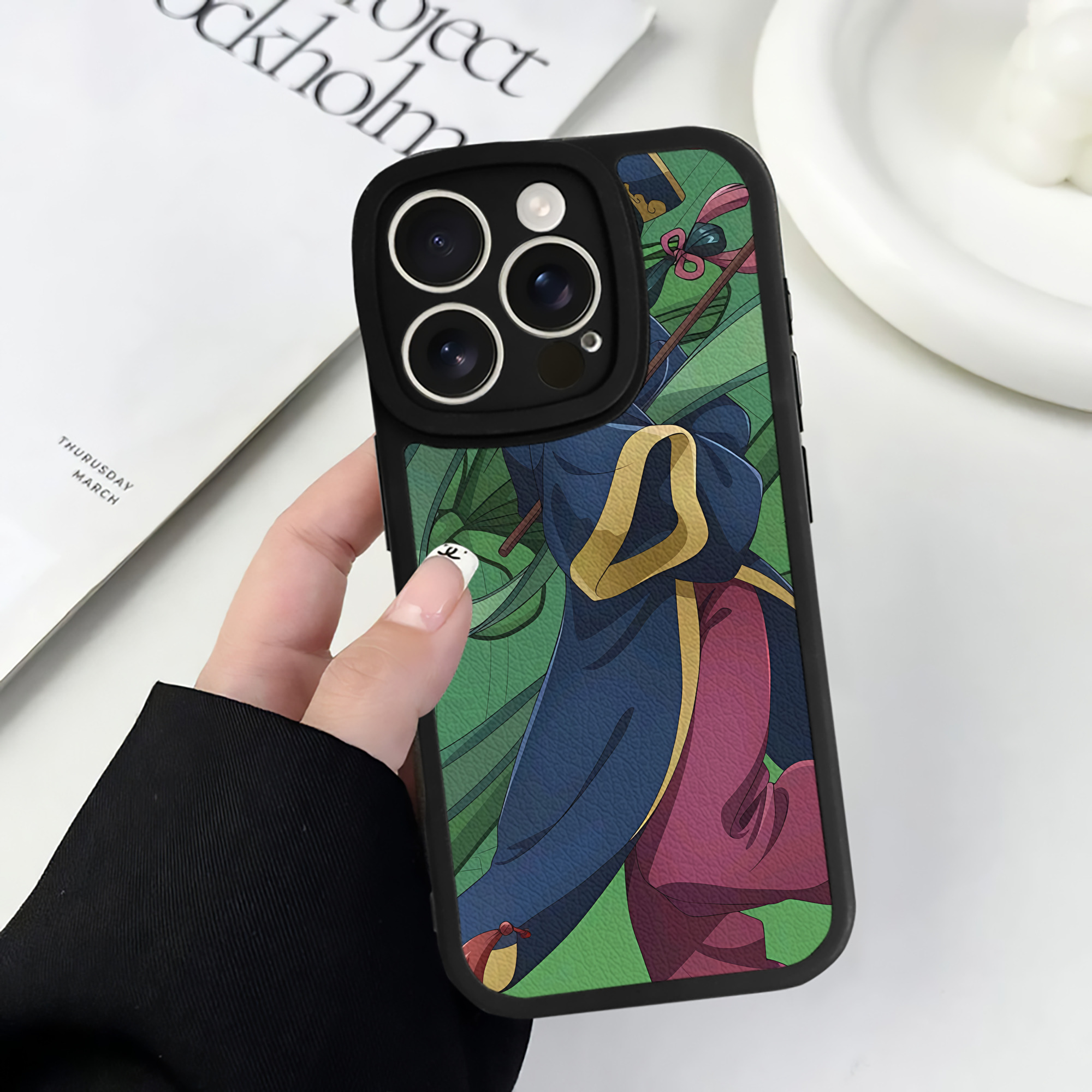 薬屋のひとりごと The Apothecary Diaries 【iPhone 16シリーズ対応】シリコンスマホケース（レザー調） 材質：シリコン